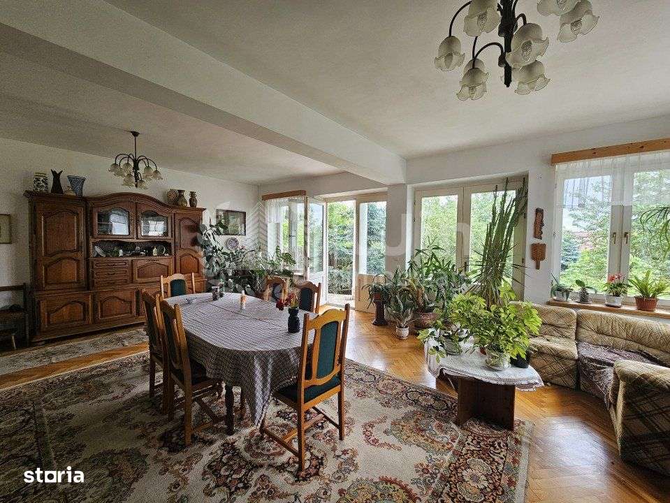Casa cu 11 camere | 404mp util | 539mp teren | Gruia | Zona 7 Strazi! - Imagine principală: 2/19
