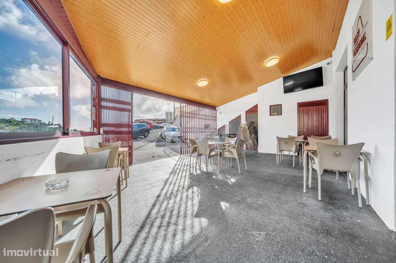 LOJA COMERCIAL COM 437m2 PARA VENDA NO CENTRO DO CANIÇO - Grande imagem: 2/36