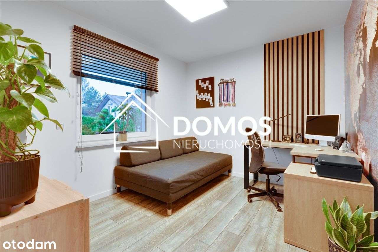 Piękny Dom Parterowy Z Garażem-14