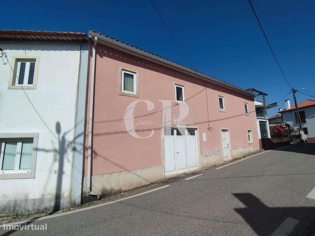 Moradia para restaurar - Grande imagem: 3/50