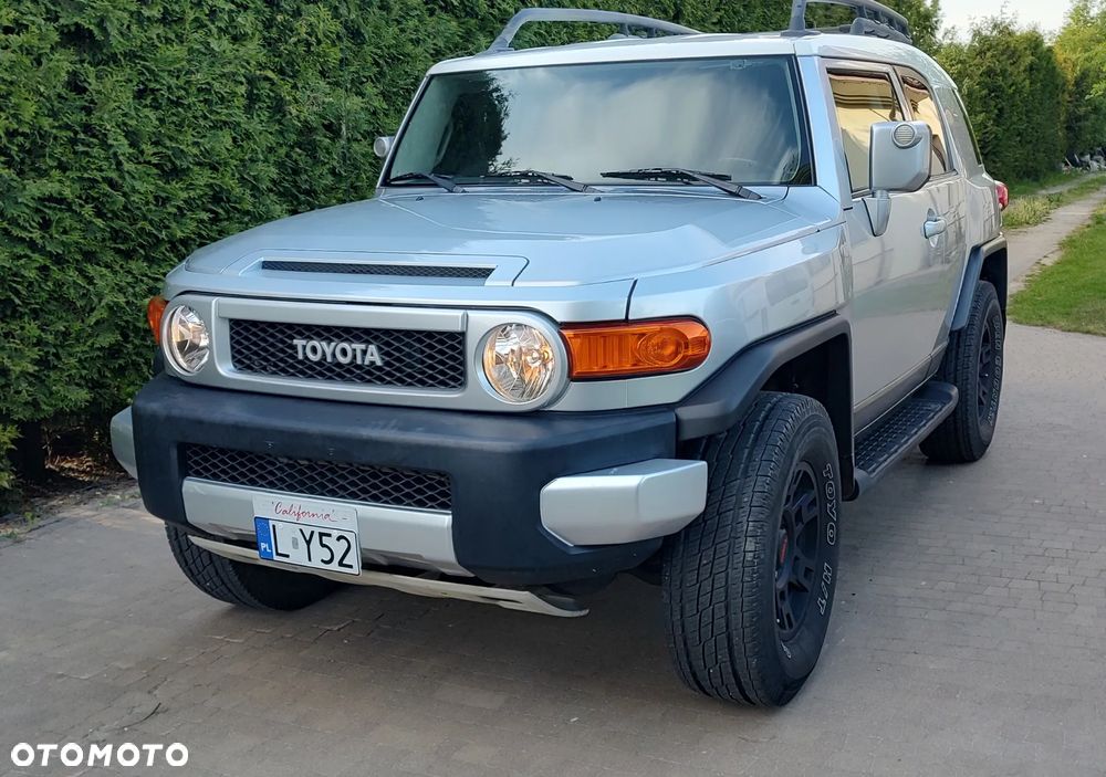 Toyota FJ Cruiser