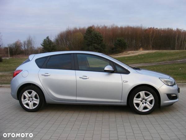 Opel Astra 1.4 ECOFLEX Edition - 5