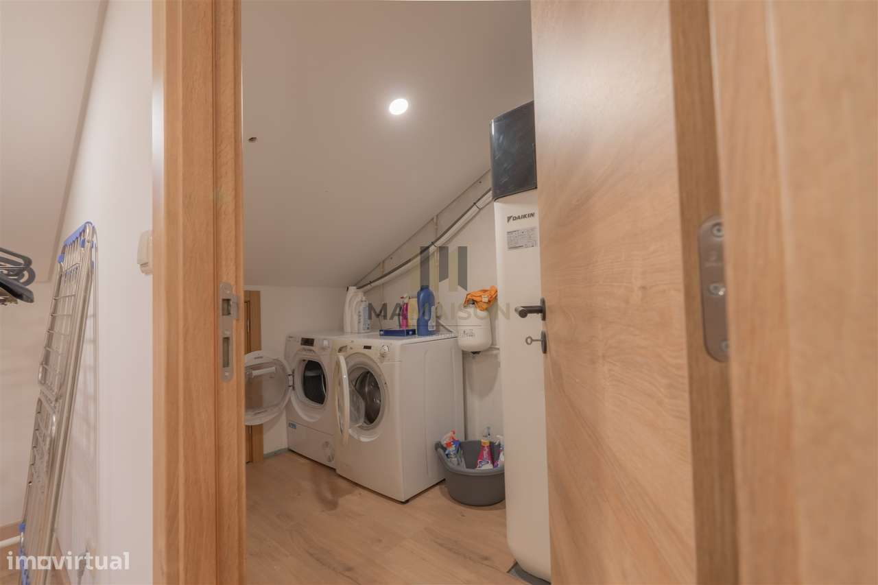 Andar Moradia T3+1 / Centro Lamego / Remodelado-19