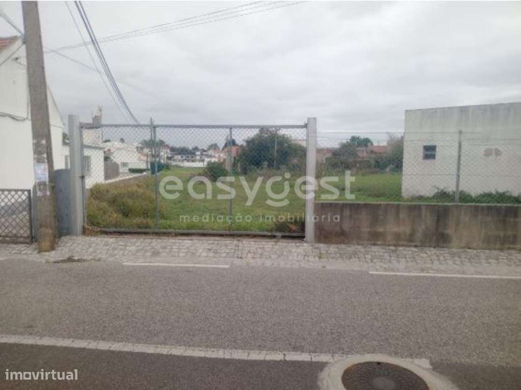 Terreno para construção , na entrada de Pataias , junto a N242 - Grande imagem: 4/5