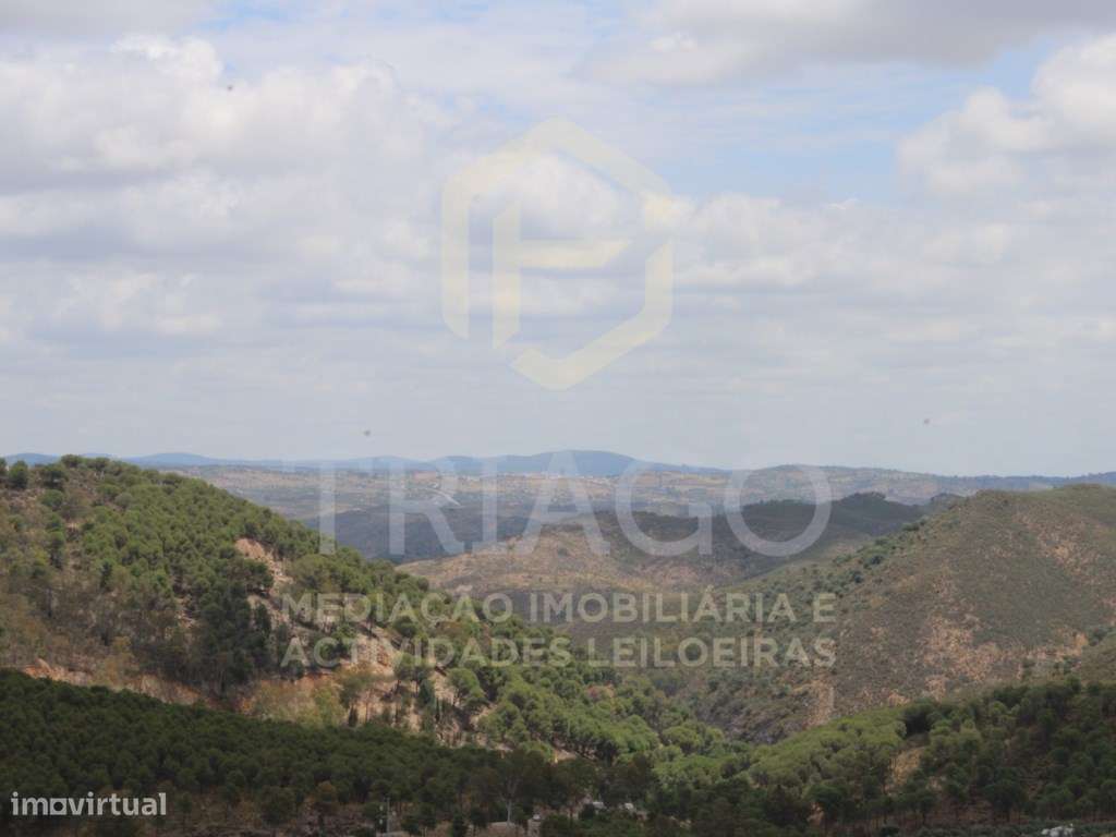Moradia T1 no Centro da Vila Pitoresca de Barrancos-19
