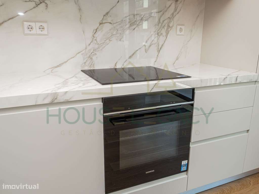 Apartamento T2 na Baixa - Rua de Camões-11