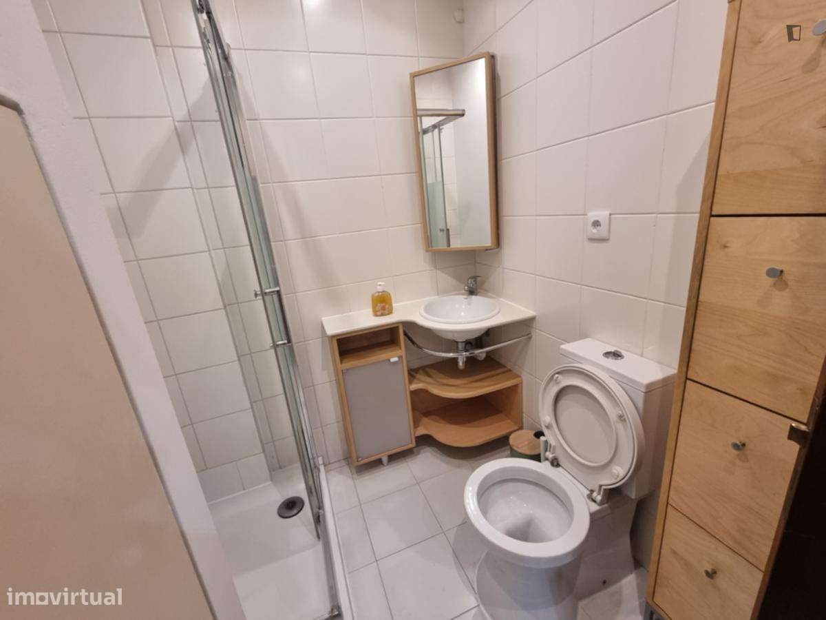 Apartamento com 1 quartos - localizado em Entrecampos Lisbon - Grande imagem: 3/15