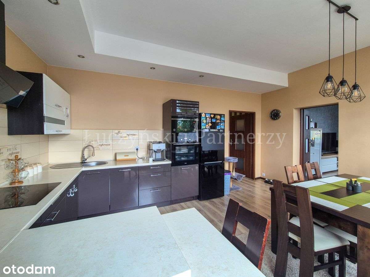 Piękne M2 + kawalerka+  garaż + ogród-9