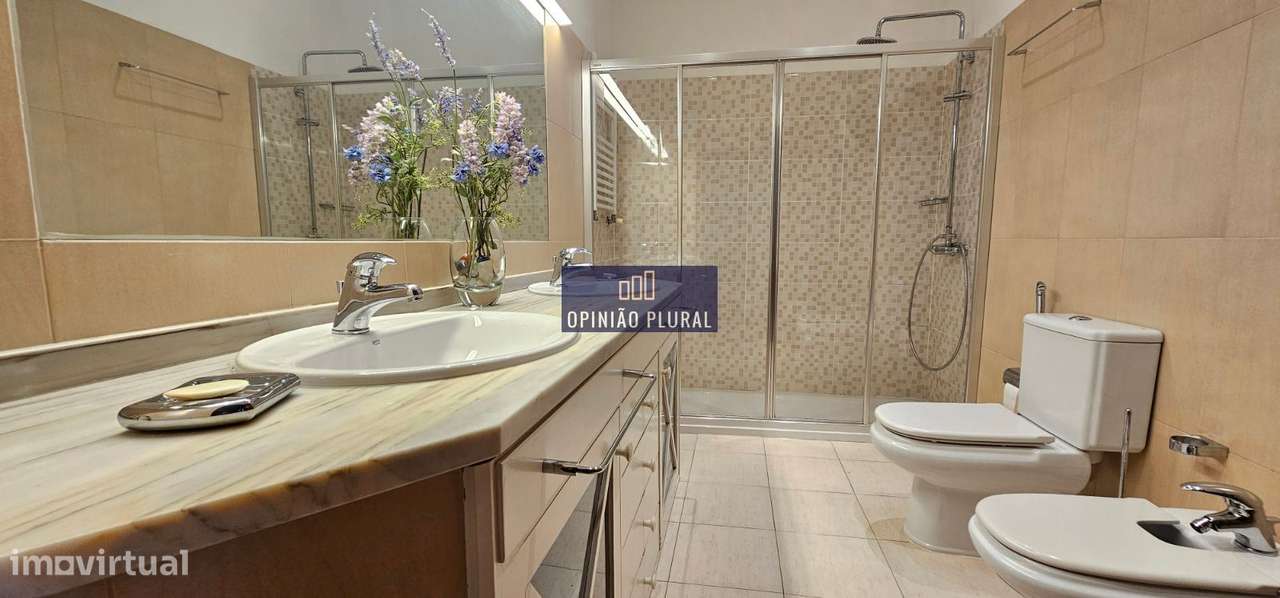 Moradia Tipologia T5 Independente com Conforto e Privacidade-19