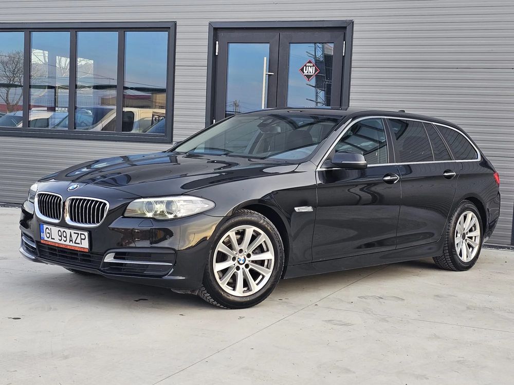 BMW 5 Series 520d AT 2016