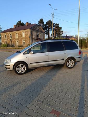 Volkswagen Sharan - 2