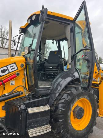 JCB 3 CX - 17