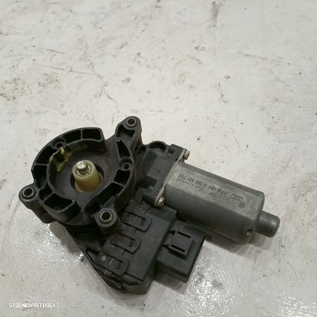 Motor E Elevador De Vidro Trás Direito Audi A6 (4B2, C5) - 4