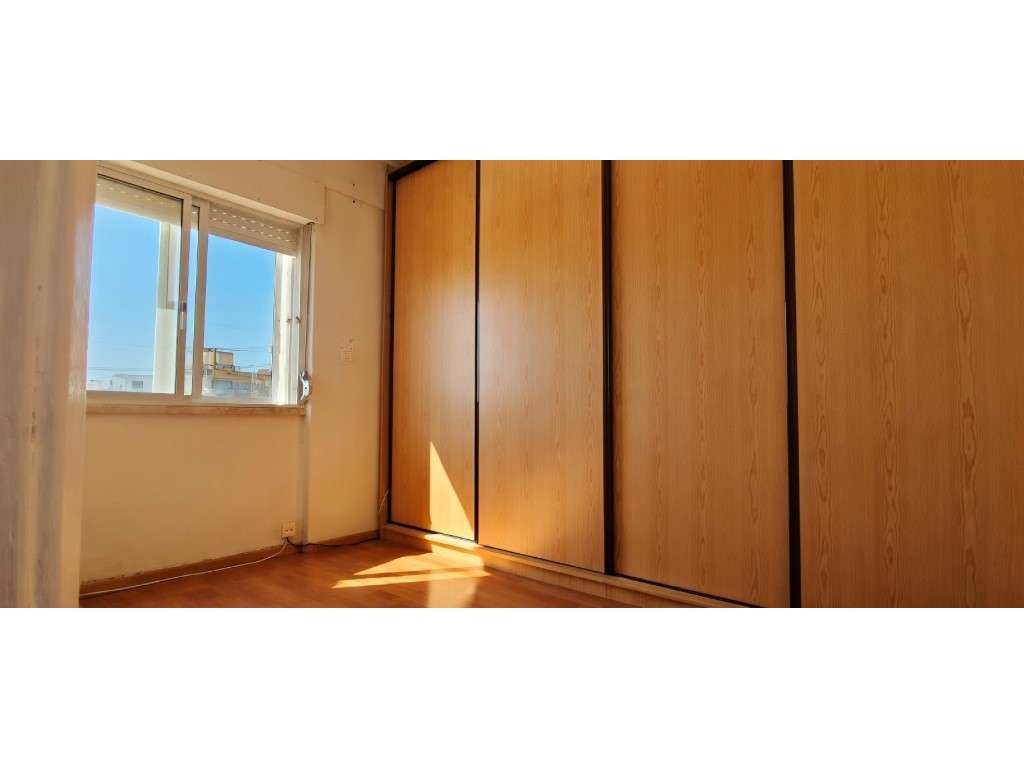 Apartamento T3 Agualva Cacém-25