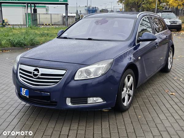 Opel Insignia - 1