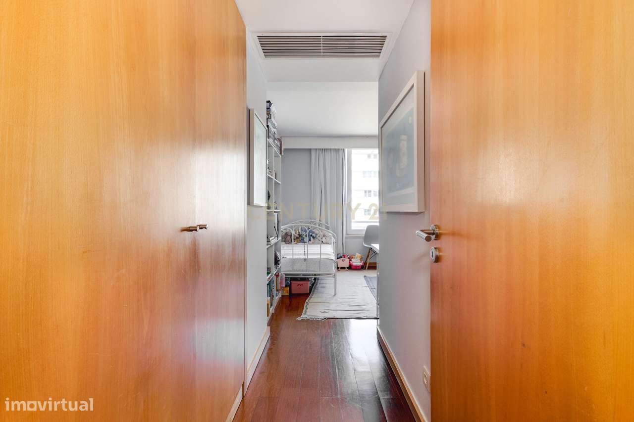 Apartamento T3 no Edifício Dolce Vita-19