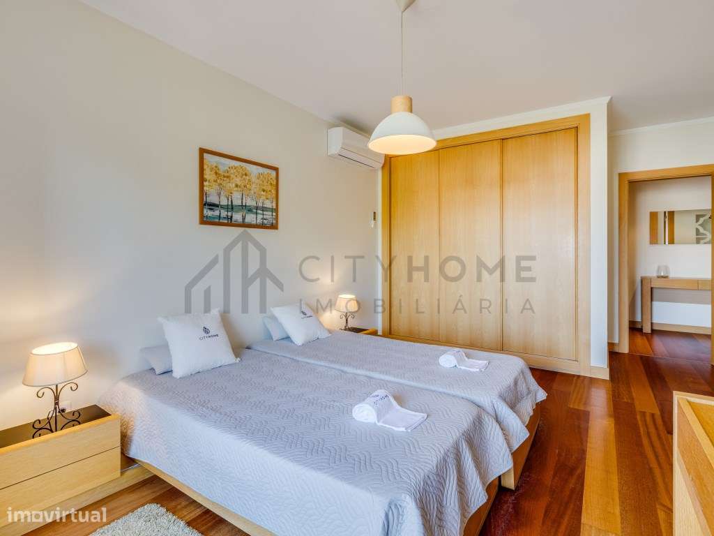 Apartamento T1+1 com piscina, elevador e 2 lugares de estacionament...-24