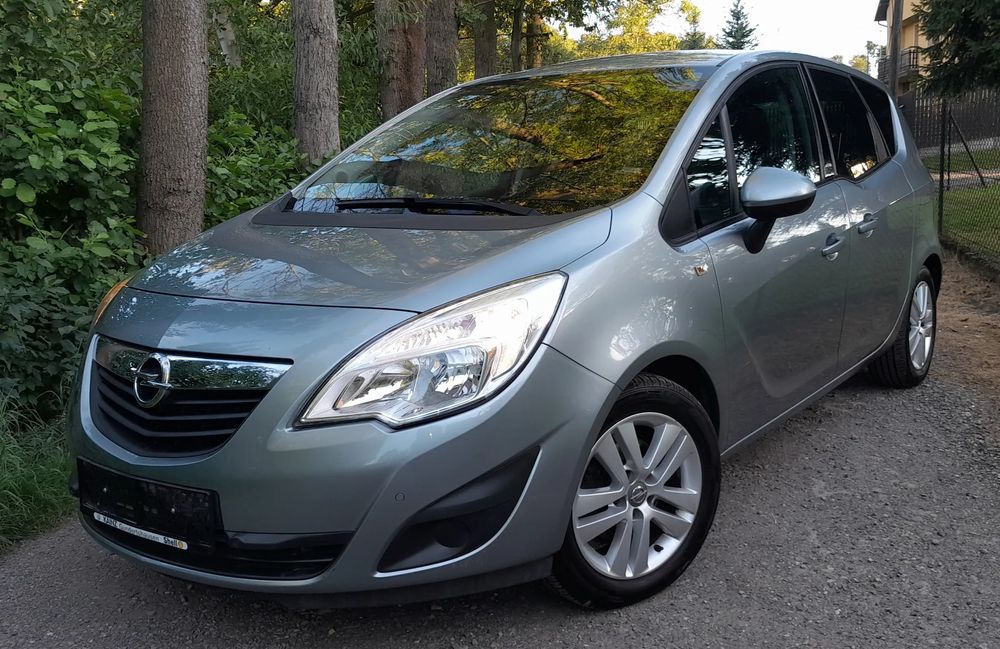 Opel Meriva II (2010-) 1.4 Edition 2011