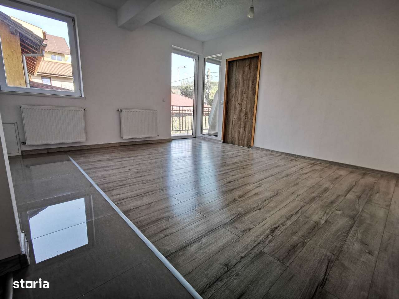 Apartament 2 camere semidecomandate,etaj intermediar,Florilor,Floresti - Imagine principală: 2/20