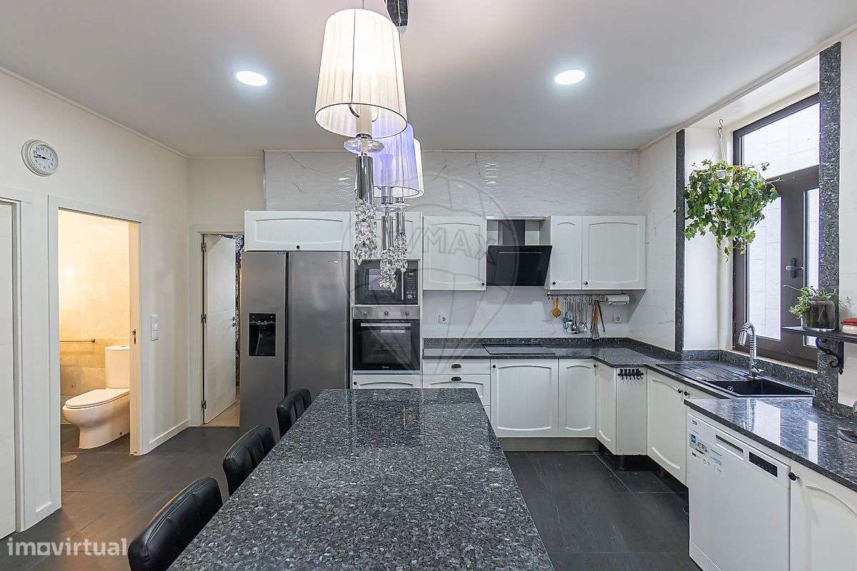 Moradia T2 para venda-12