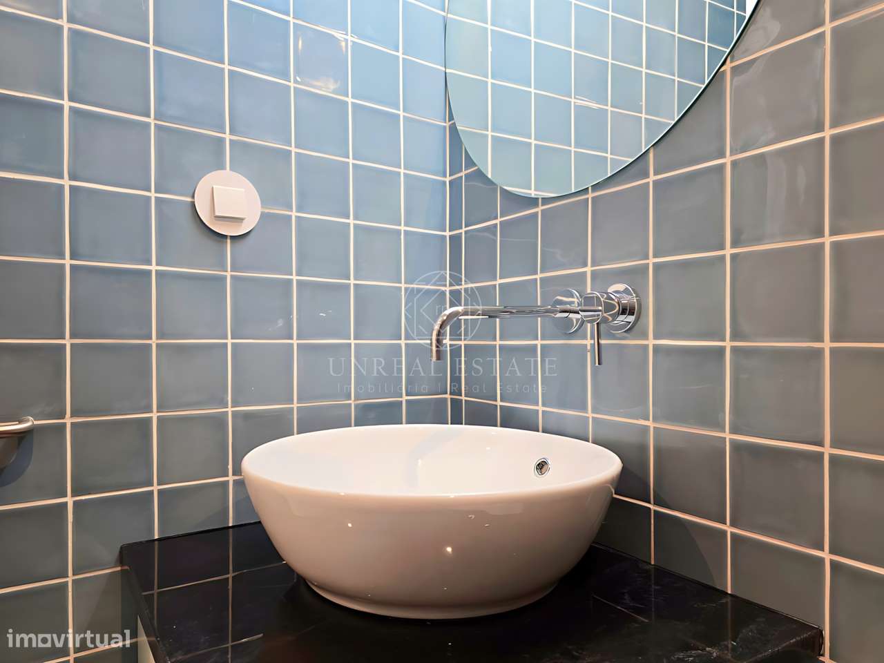 Apartamento T0+1 , novo, inserido em um edifício totalmente remodelado-25