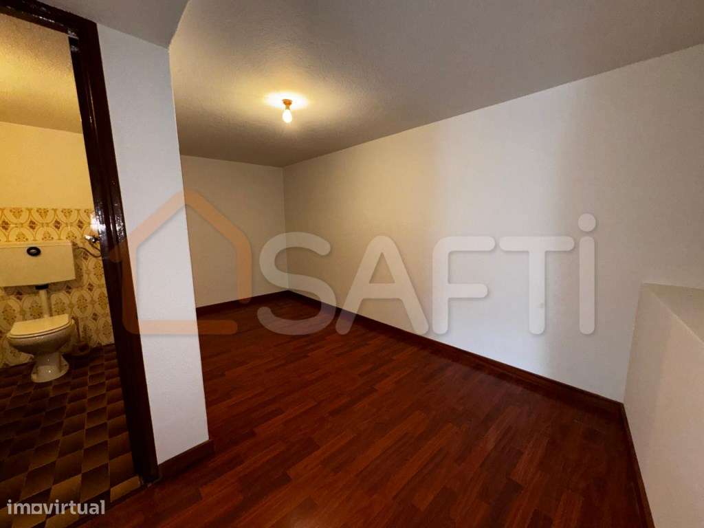 Casa geminada T3 próxima da Vila de Melgaço - Grande imagem: 4/21