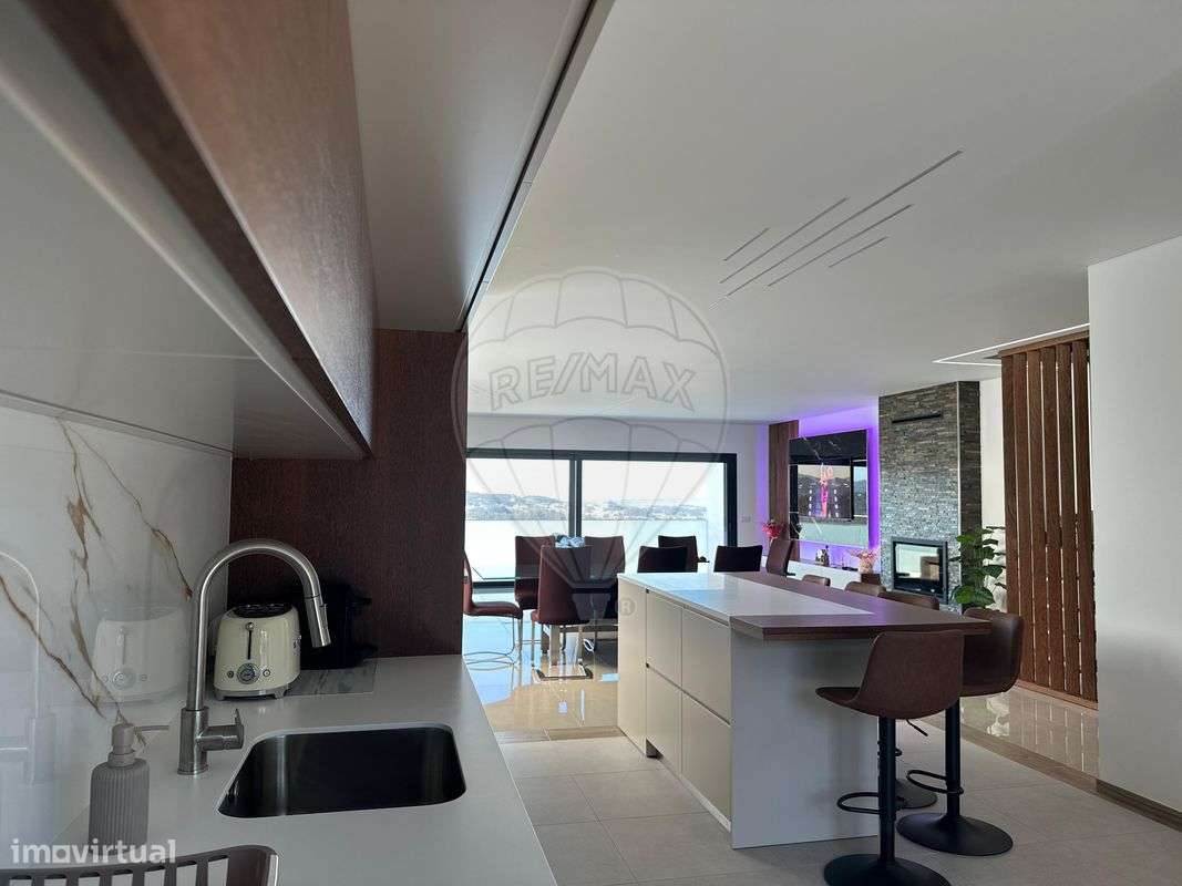 Moradia T4 para venda-11