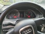 Audi A6 2.4 - 15