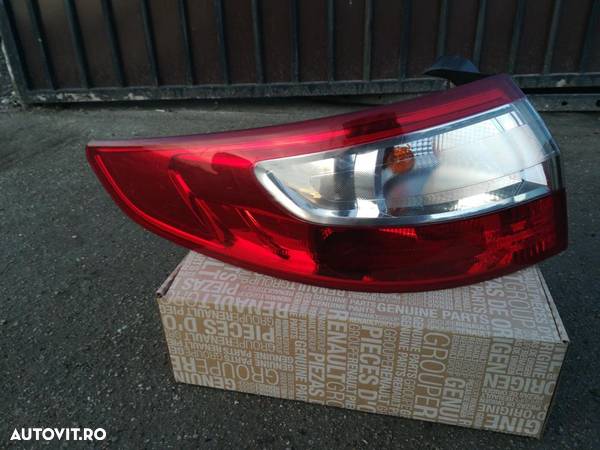 Stop stanga aripa renault fluence 2016 - 1