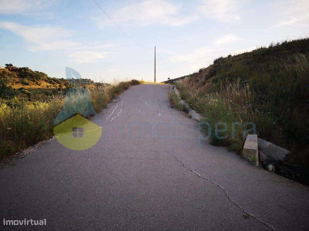 Terreno com Ruina - S.B. Messines - Grande imagem: 3/4