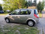 Renault Scenic 1.6 16V Luxe Expression - 10