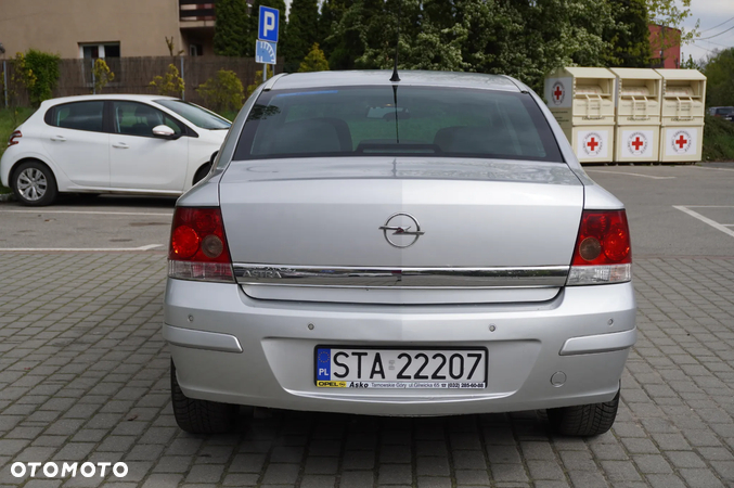 Opel Astra III 1.6 Cosmo - 9