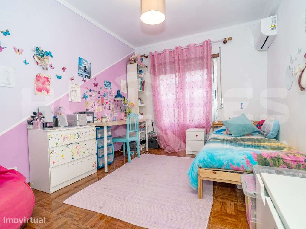 Apartamento T3 | Garagem | Arrumos | Centro Histórico-23