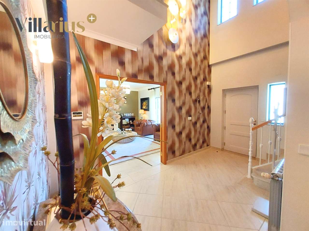 Moradia T5 de Luxo com Piscina e Vista para o Convento de Cristo – Tom-36