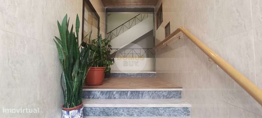 T2 | COZINHA EQUIPADA | VARANDA ABERTA - CENTRO CRUZ DE PAU - Grande imagem: 3/24