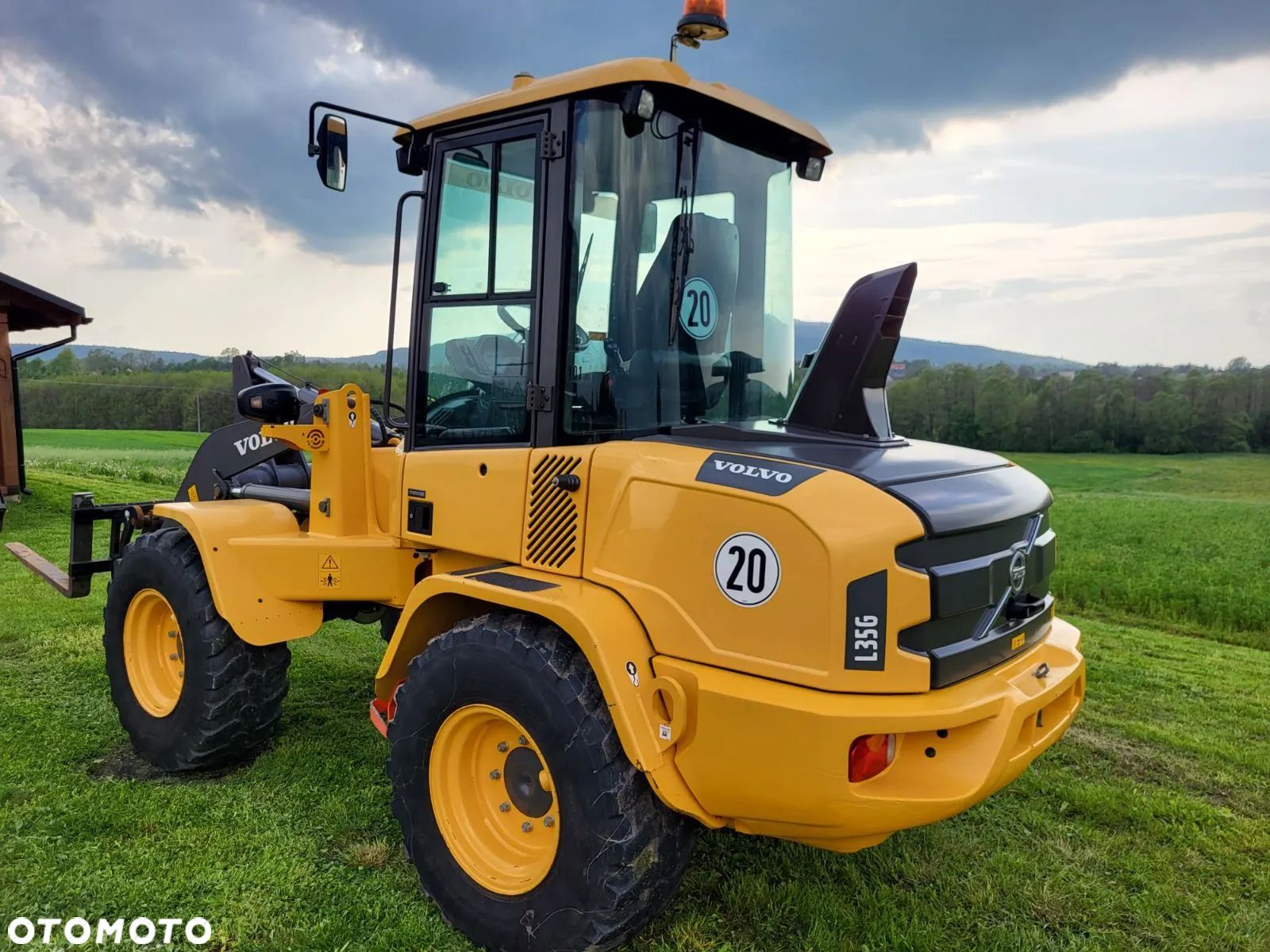 Volvo L 35 G - 1