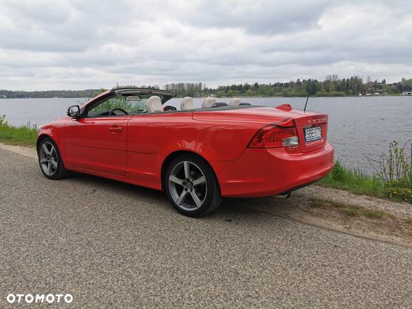 Volvo C70 2.4D5 Summum - 3