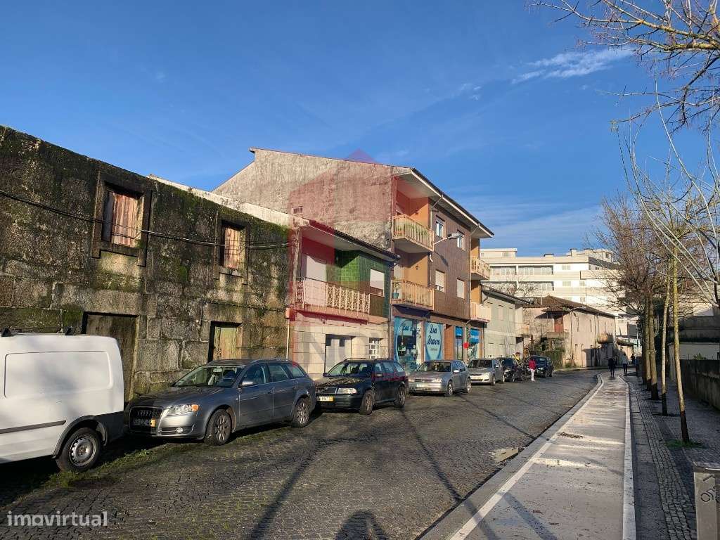 Moradia para restauro, Vila Verde - Grande imagem: 3/4