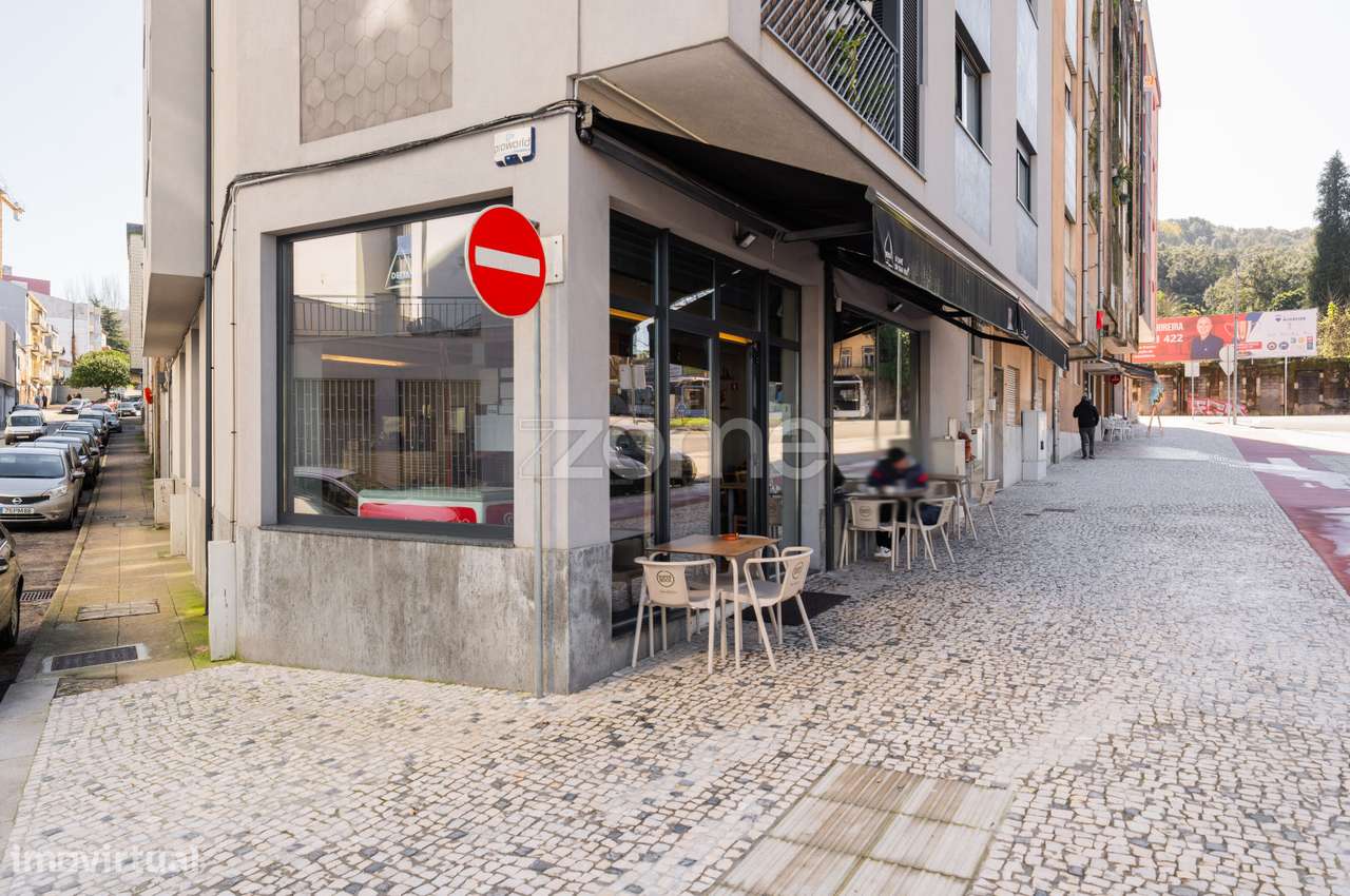 Loja c/ 137m2 na Avenida da Liberdade, Braga - Grande imagem: 4/18