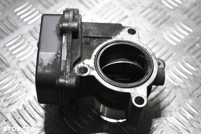 Audi A4 Volkswagen B7 2.0 TDI Przepustnica 03L128063L - 4