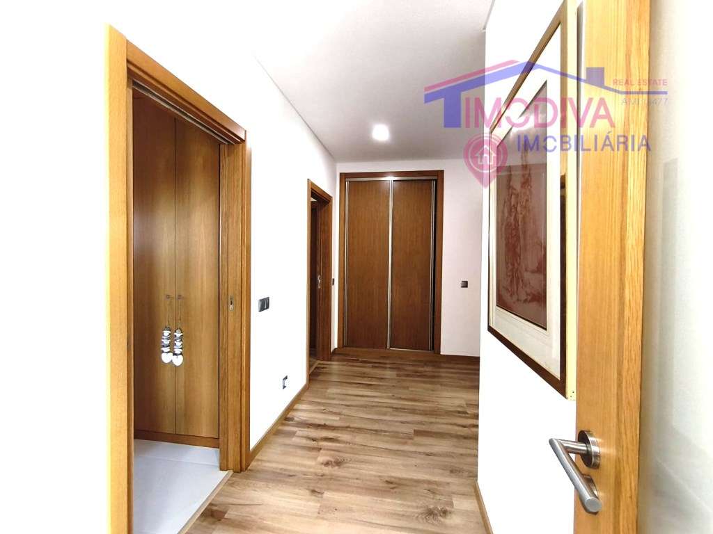 Moradia térrea T3 com garagem em Figueiró dos Vinhos-42