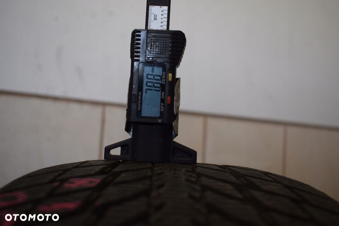 R18 215/50 Nokian WR Snowproof P pojedyncza - 3