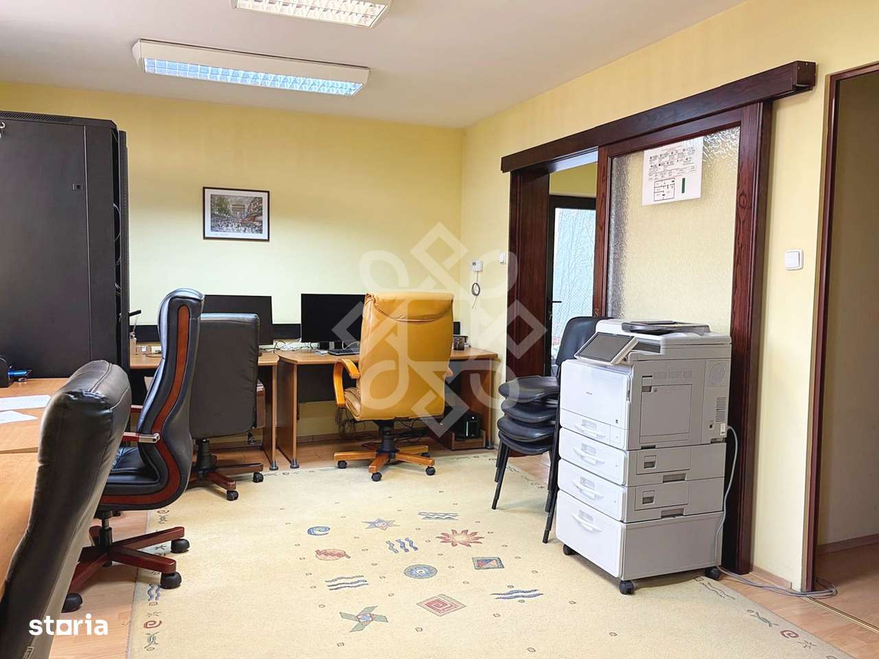 Spatiu de birou de vanzare ultrancentral in Oradea-13