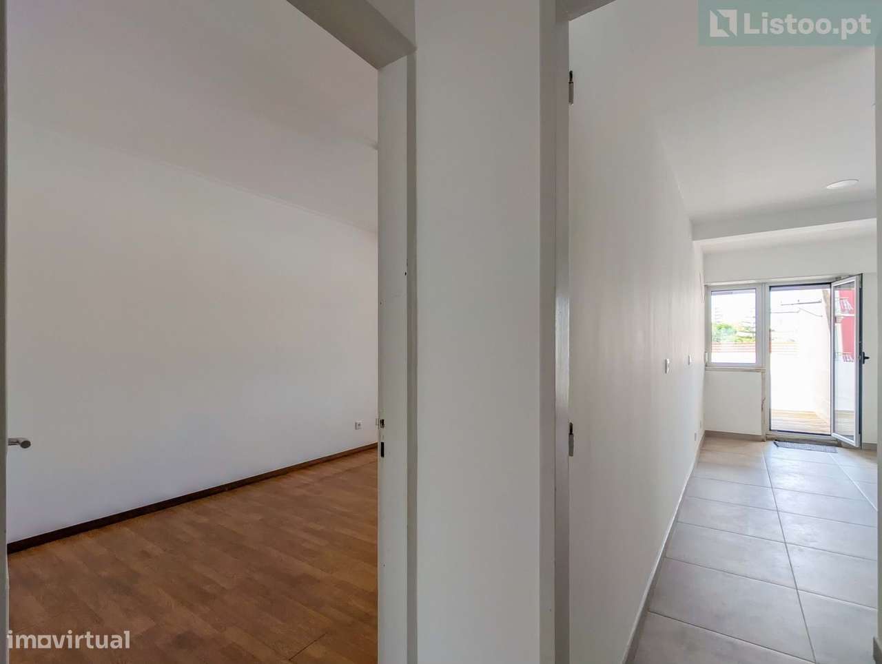 T2 Alvalade com Terraço e Garagem-11