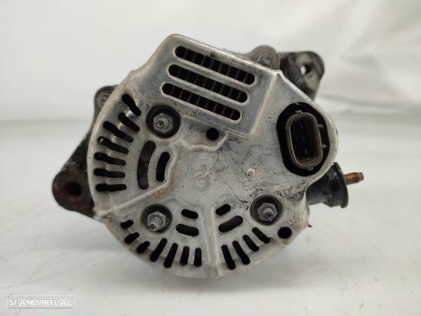 Alternador Toyota Corolla (_E10_) - 3