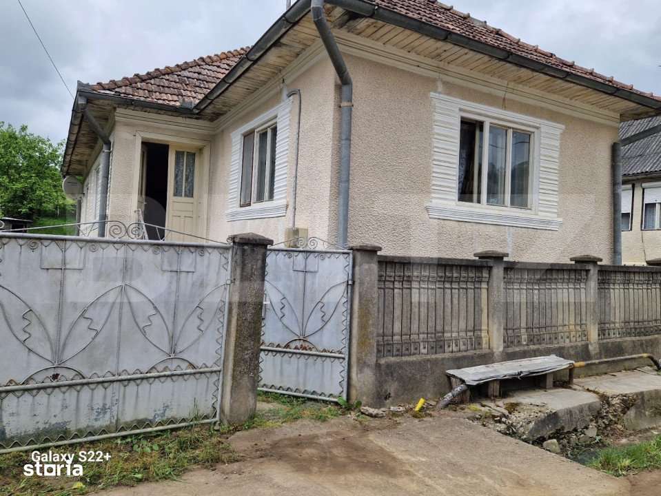 Casa la tara in Beudiu, comuna Nuseni + teren arabil - Imagine principală: 2/9