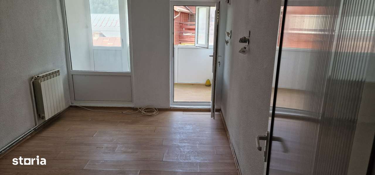 Apartament 3 camere in casă Bușteni-3