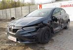 Renault Megane 1.5 Blue dCi Techno - 9