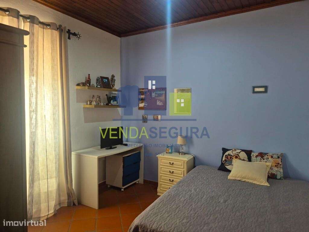 Moradia T3 com quintal, terraço e garagem | Pias-13