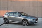 Volvo V60 Cross Country D3 Drive-E Summum - 4